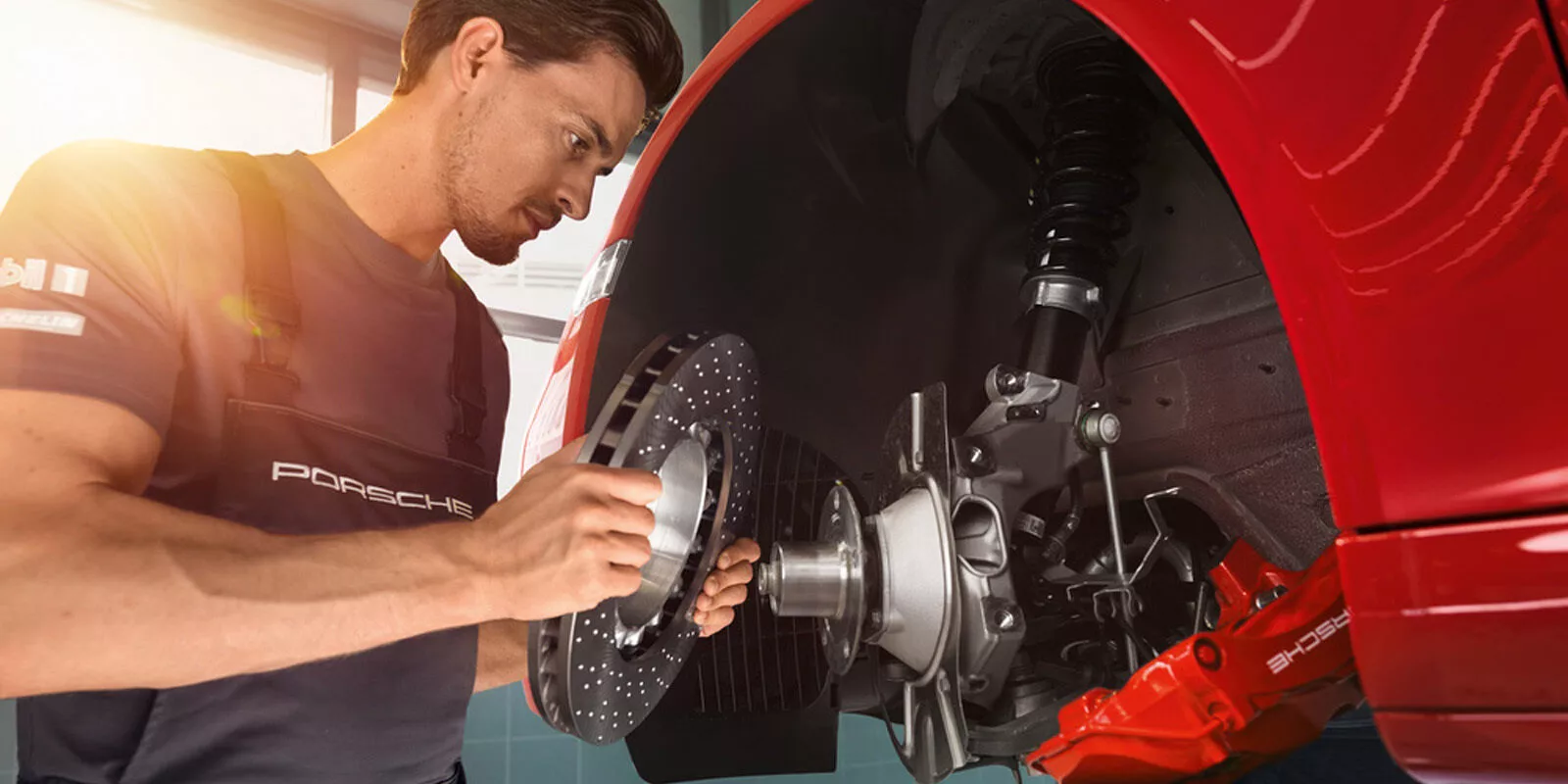 Специальное предложение на обслуживание автомобилей Porsche!